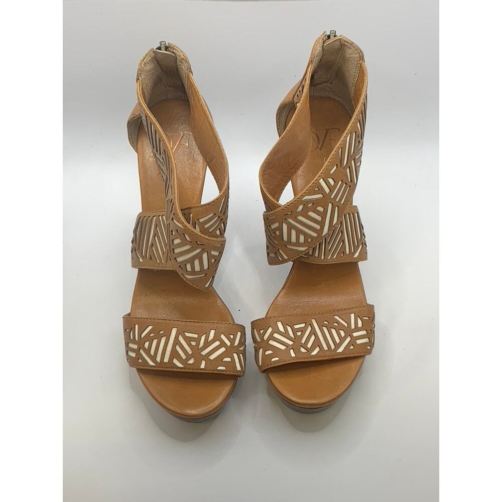 DIANE VON FURSTENBERG Women's Brown Tribal Opal Wedge Sandals SZ 6.5